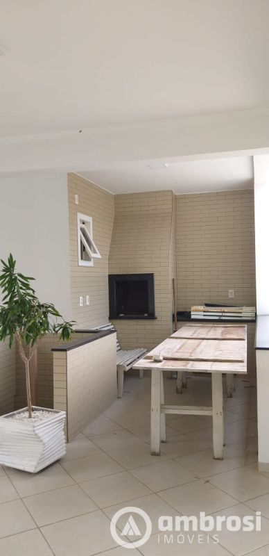 CASA 01 SUITE + 03 QTOS - SEMI MOBILIADA - BAIRRO JARDIM MALUCHE 