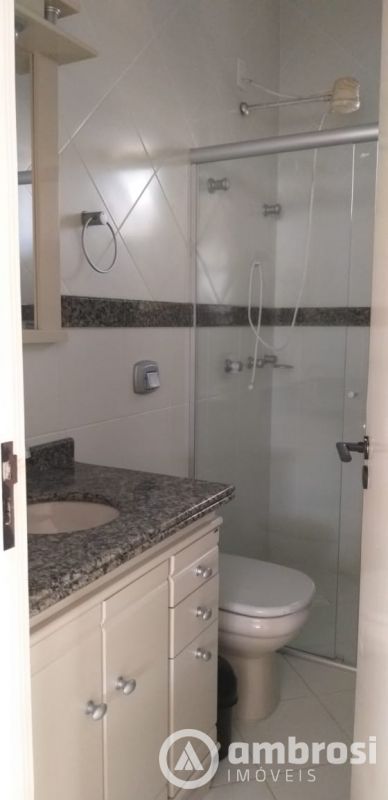 CASA 01 SUITE + 03 QTOS - SEMI MOBILIADA - BAIRRO JARDIM MALUCHE 