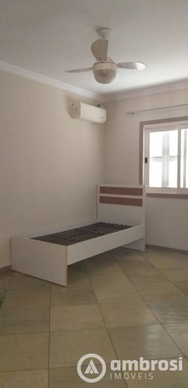 CASA 01 SUITE + 03 QTOS - SEMI MOBILIADA - BAIRRO JARDIM MALUCHE 