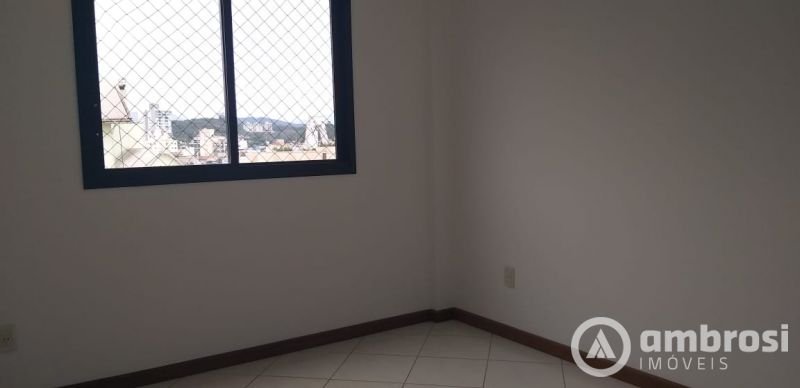 APTO 01 SUITE + 02 QTOS - CENTRO 