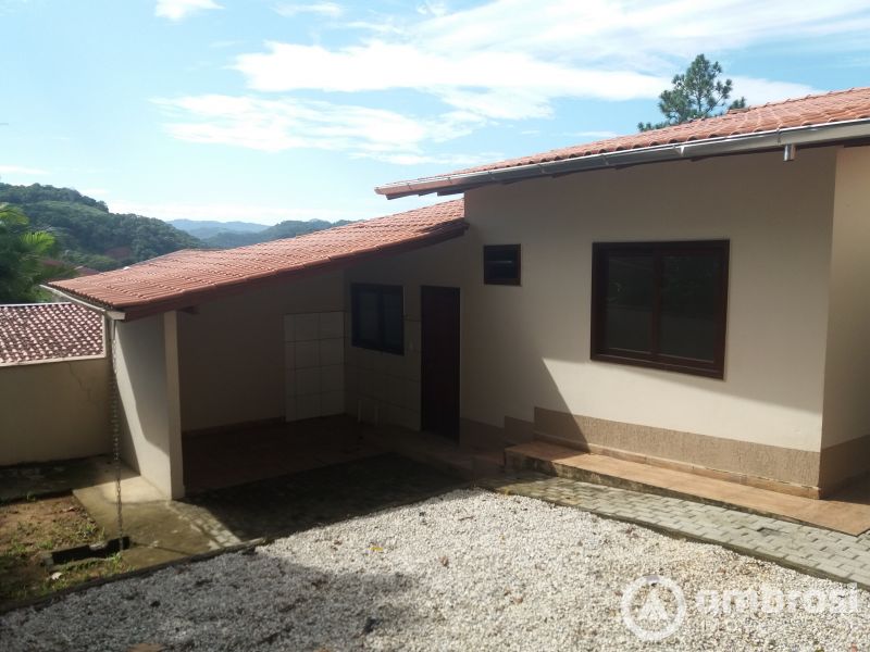 Casa de 3 quartos, 170m² no bairro Dom Joaquim, em Brusque | Eu Corretor