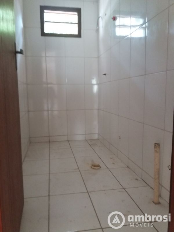 CASA COM 3 QTOS - DOM JOAQUIM 
