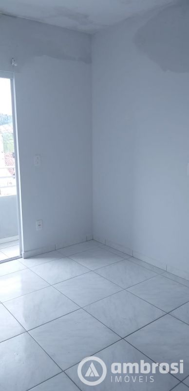 Casa Geminada - 86 m² - Tomaz Coelho