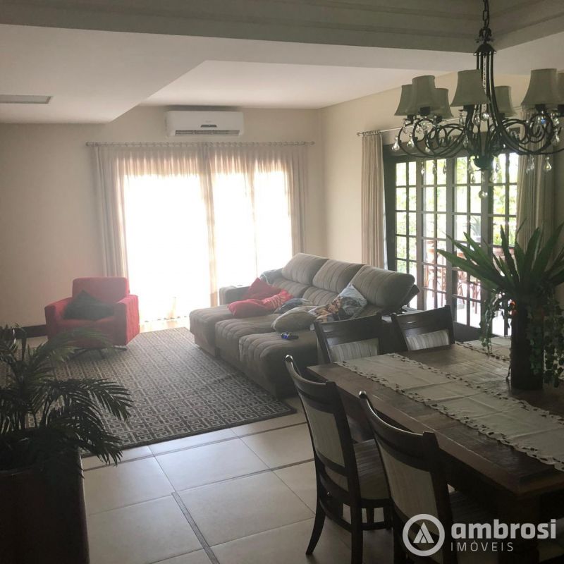 Linda Casa de Alto Padrão!!!!