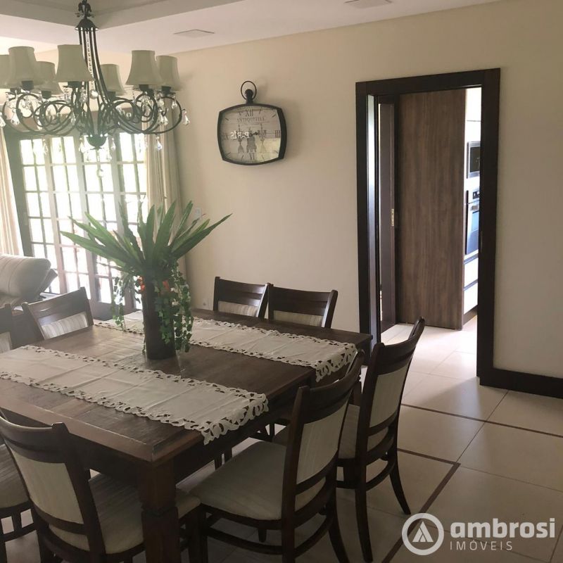 Linda Casa de Alto Padrão!!!!