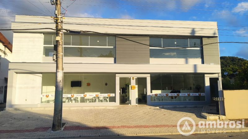 Sala Comercial de 30m² no bairro Rio Branco, em Brusque | Eu Corretor