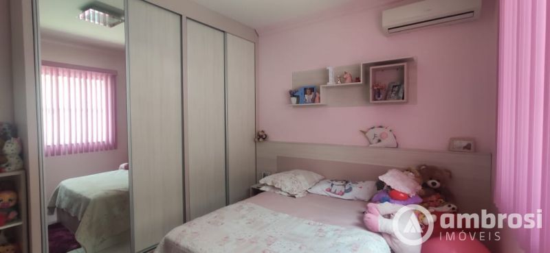 Oportunidade Para Investidor !!! 3 Casas no Mesmo Terreno