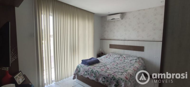 Oportunidade Para Investidor !!! 3 Casas no Mesmo Terreno