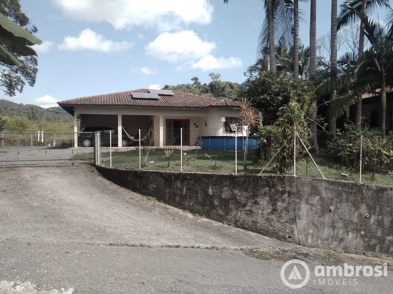 Casa com vista especial na Rua São Leopoldo - 