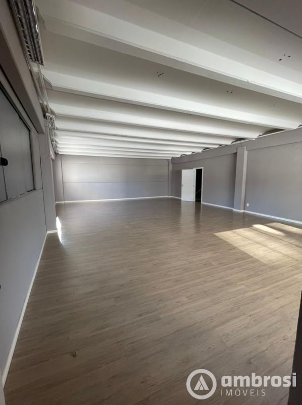 Sala Comercial de 100m² no bairro São Luiz, em Brusque | Eu Corretor