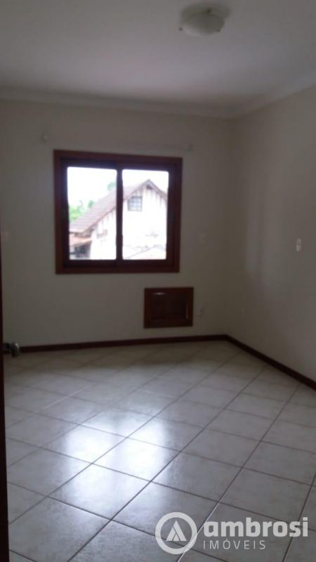 Casa - 03 quartos - Guarani 