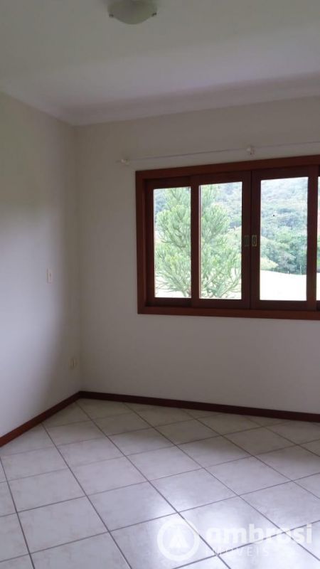 Casa - 03 quartos - Guarani 