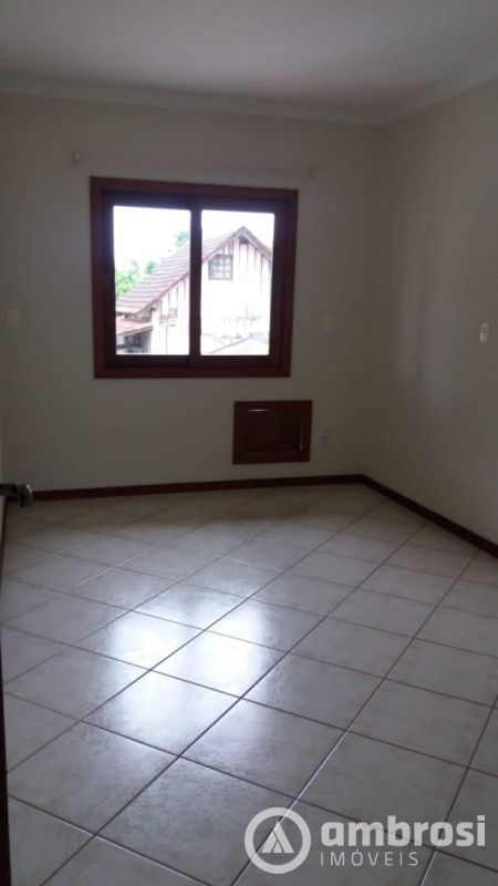Casa - 03 quartos - Guarani 
