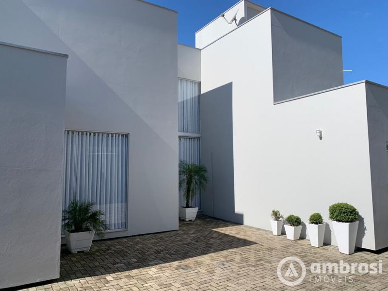 Casa de 3 quartos, 300m² no bairro Dom Joaquim, em Brusque | Eu Corretor