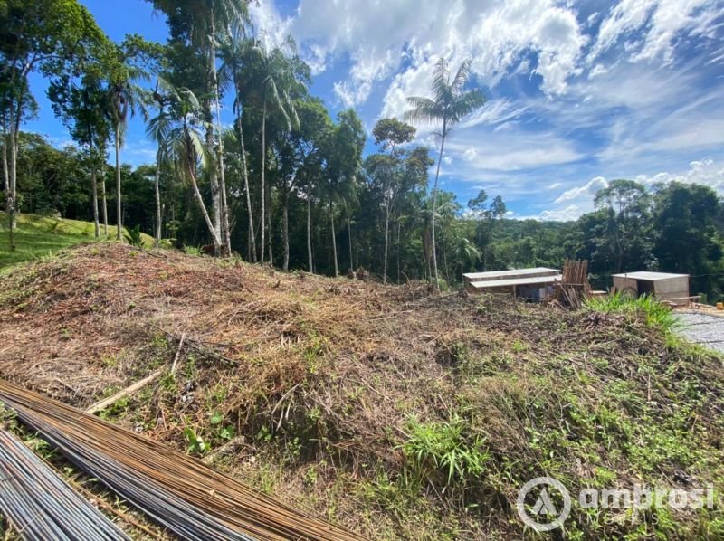 Lindo Terreno no Bairro São Pedro 