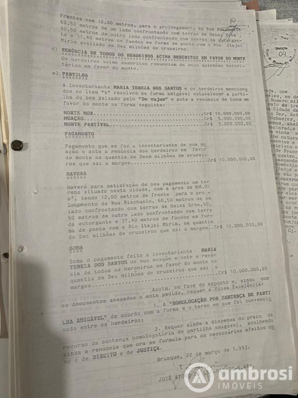 Amplo Terreno no Centro de Brusque, Localização Privilegiada 