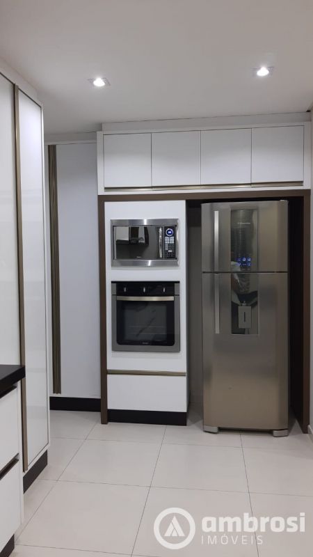 CASA 1 SUITE + 02 QTOS -   BAIRRO DOM JOAQUIM 