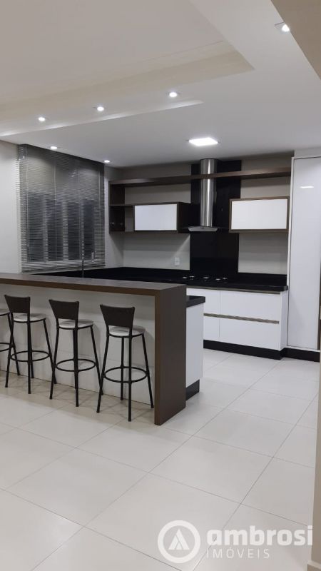 CASA 1 SUITE + 02 QTOS -   BAIRRO DOM JOAQUIM 