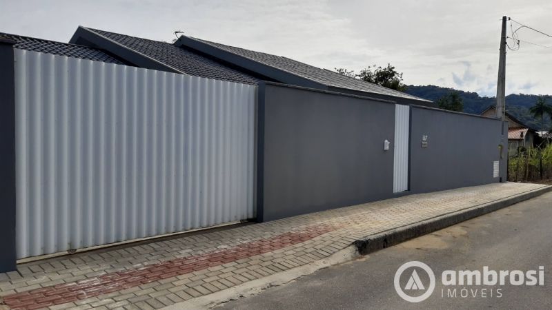 Casa de 3 quartos, 175m² no bairro Dom Joaquim, em Brusque | Eu Corretor