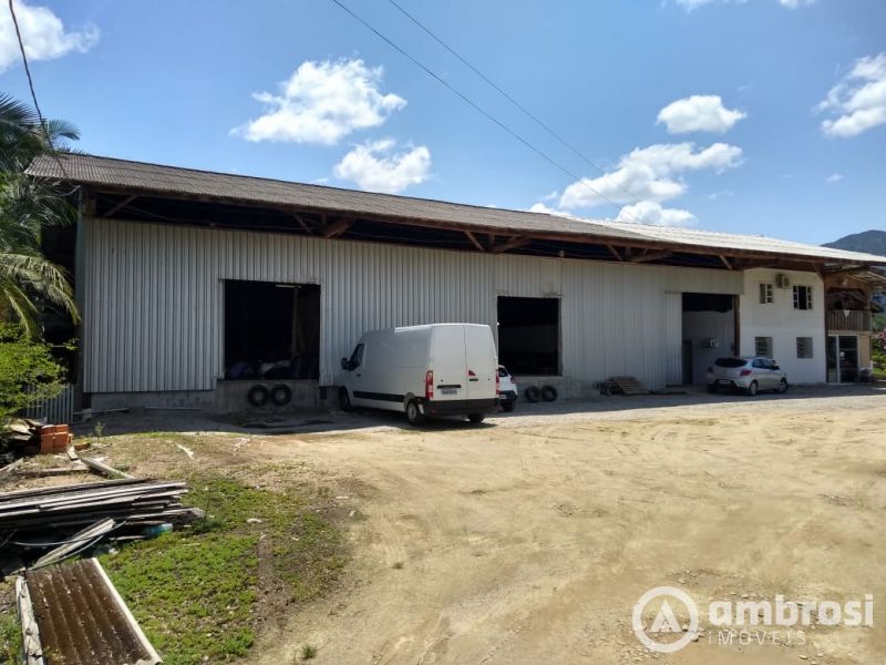 Terreno Industrial com Mais de 27 mil m²
