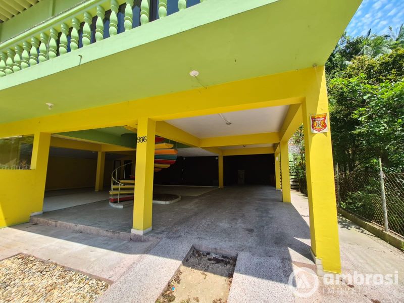 Casa de 3 quartos, no bairro Azambuja, em Brusque | Eu Corretor