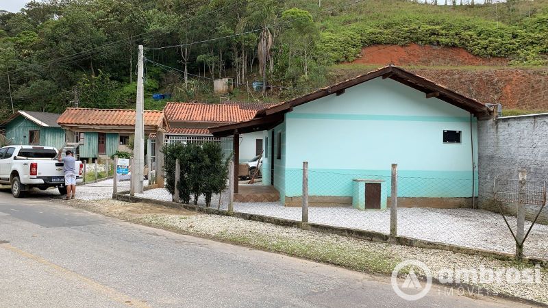 Casa de 2 quartos, 54m² no bairro Cedrinho, em Brusque | Eu Corretor