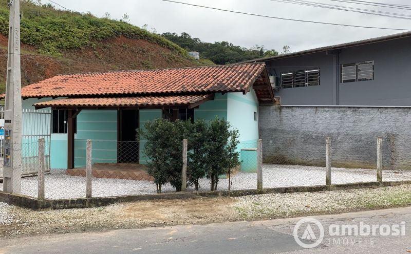 Casa de 2 quartos, 54m² no bairro Cedrinho, em Brusque | Eu Corretor