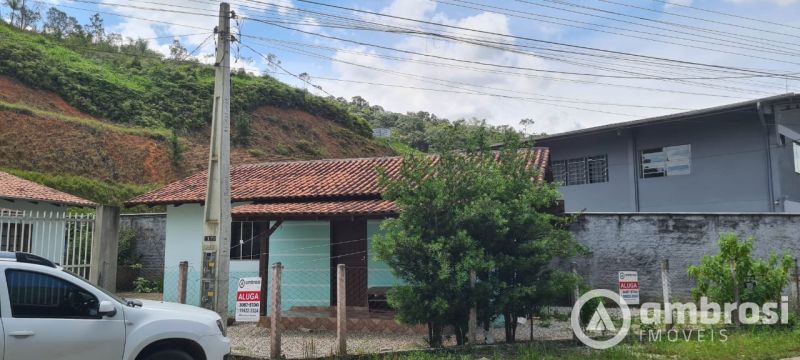 CASA  02 QTOS - CEDRINHO 