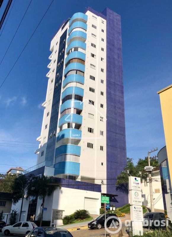 Apartamento de 3 quartos, 165m² | Eu Corretor