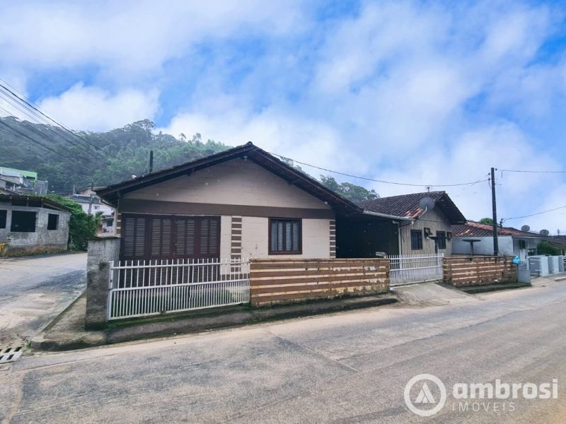 Casa de 2 quartos, 90m² no bairro Zantão, em Brusque | Eu Corretor