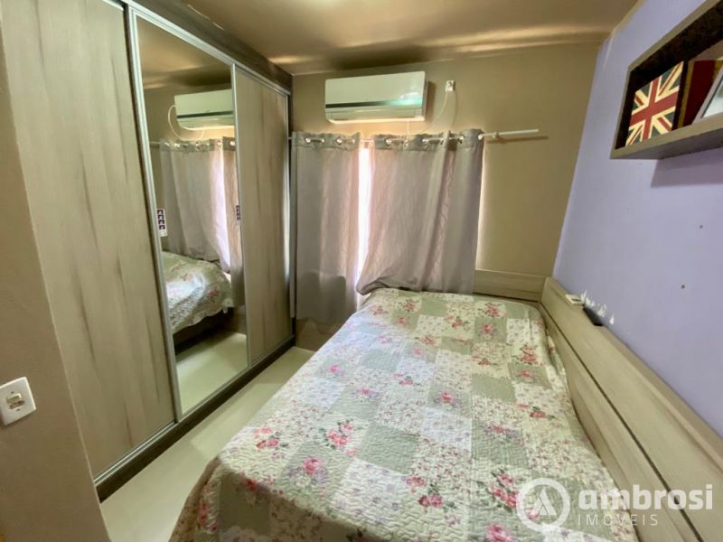 Casa com piscina no bairro Águas Claras