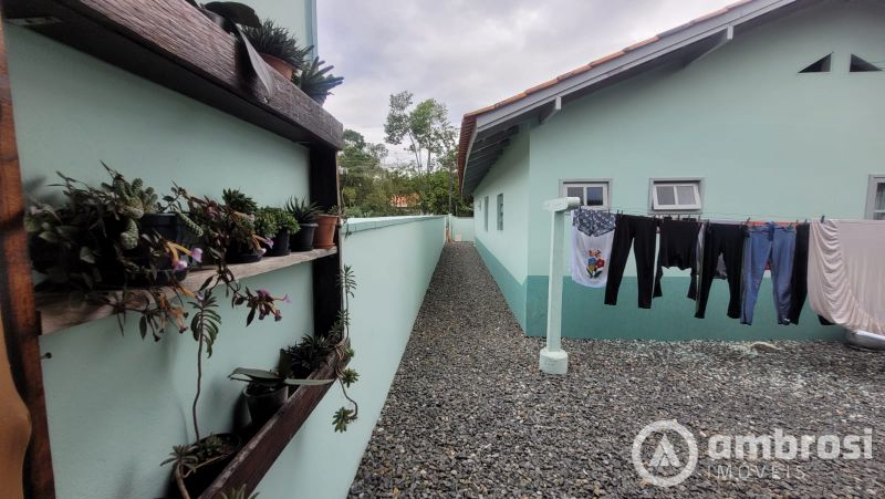 Casa averbada no Rio Branco.