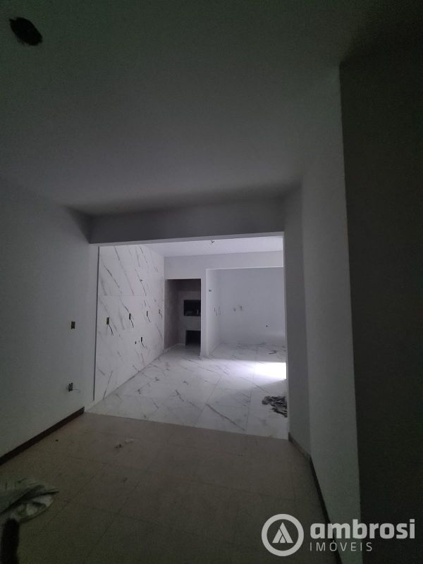 Apartamento de 2 quartos, | Eu Corretor