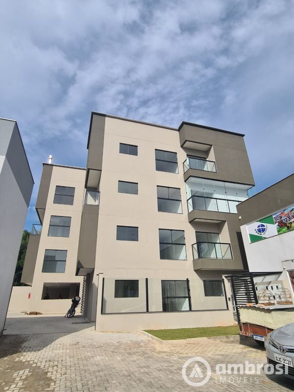 Apartamento de 2 quartos, | Eu Corretor