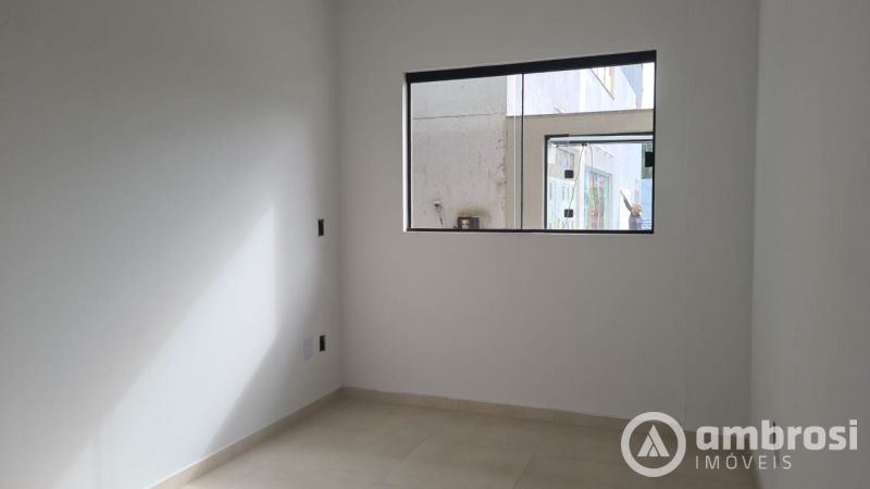 Apartamento de 2 quartos, | Eu Corretor