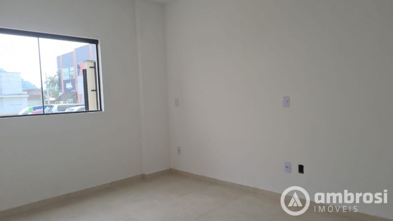 Apto 101 - com  01 suite + 01 qto - Centro  Guabiruba 