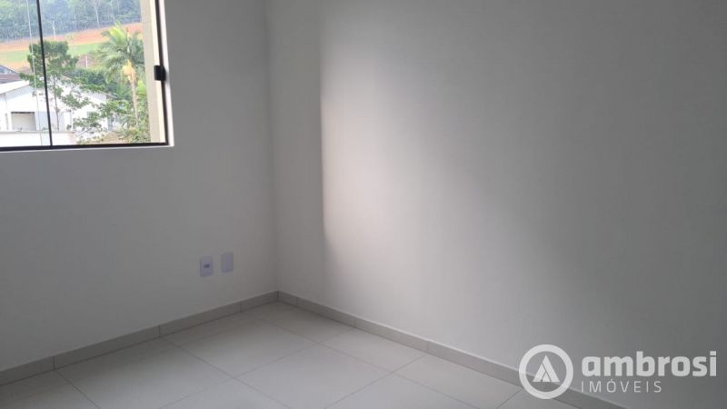 Apto 202 - com  02 qtos - Centro  Guabiruba 