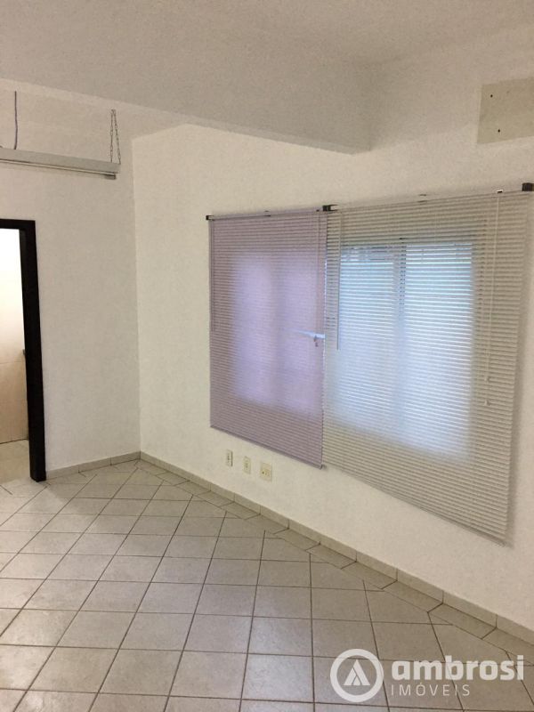 Sala Comercial de 45m² | Eu Corretor