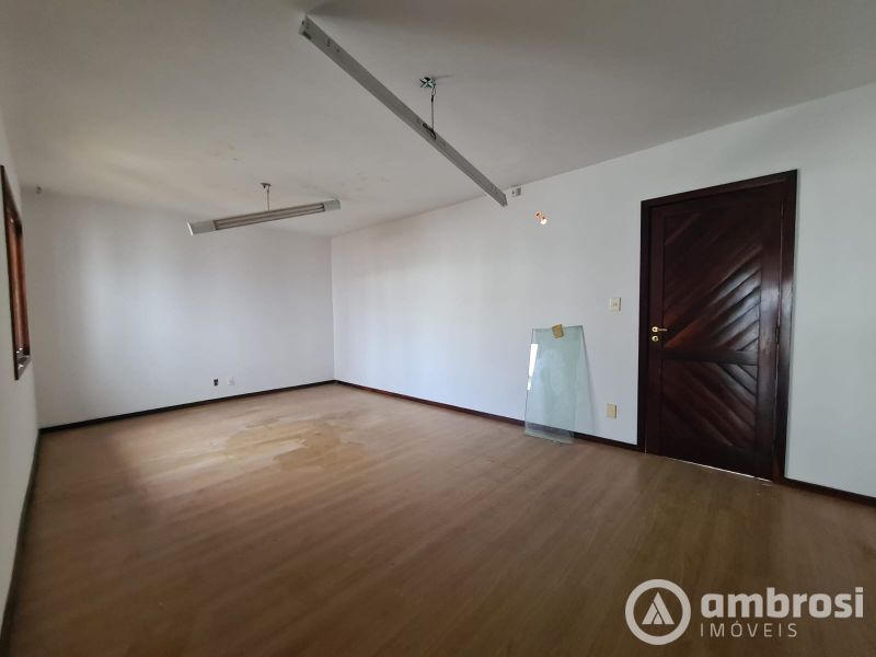 CASA  (COMERCIAL E RESIDENCIAL) - 400,00 m2 -  BAIRRO CENTRO II