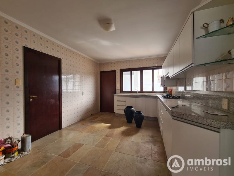 CASA  (COMERCIAL E RESIDENCIAL) - 400,00 m2 -  BAIRRO CENTRO II