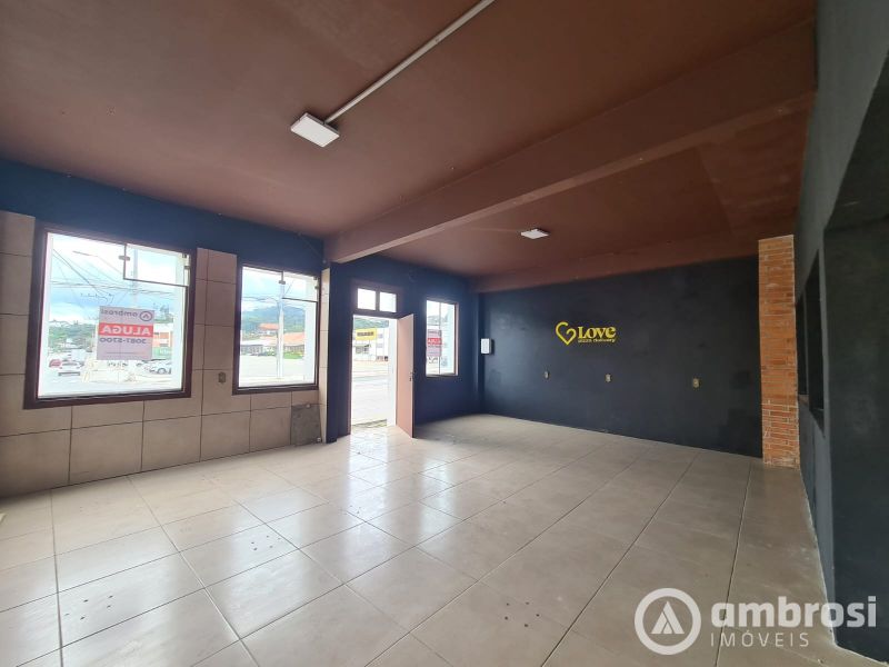 CASA COMERCIAL -250,00 m2 -  COM EXCELENTE LOCALIZAÇÃO - CENTRO II
