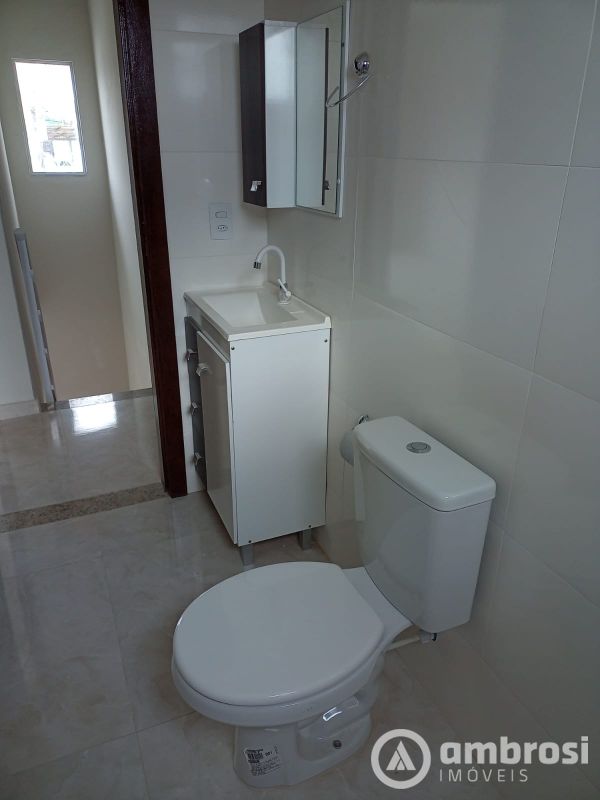 SOBRADO DE 3 QUARTOS NO RIO BRANCO