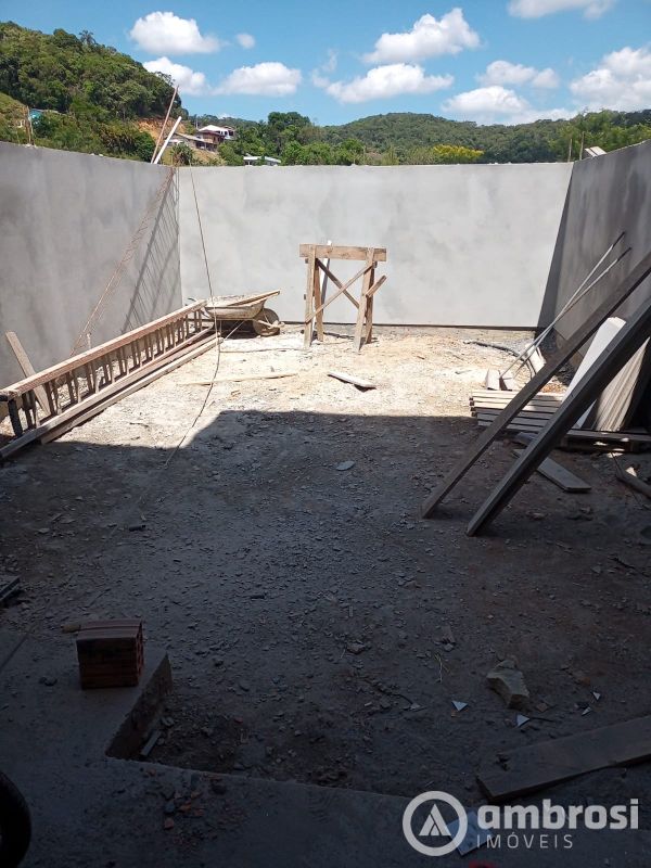 Casa de 3 quartos, no bairro Limeira Baixa, em Brusque | Eu Corretor