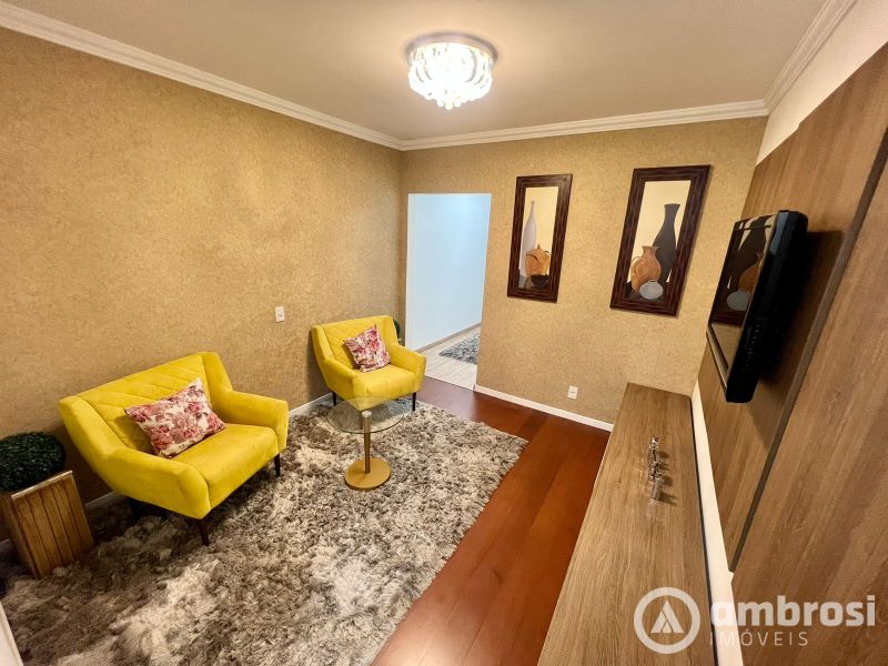 Casa alto padrão 03 suítes com piscina - Aceita permuta por apartamento 