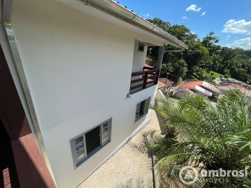 Casa de 2 quartos, no bairro Primeiro de Maio, em Brusque | Eu Corretor