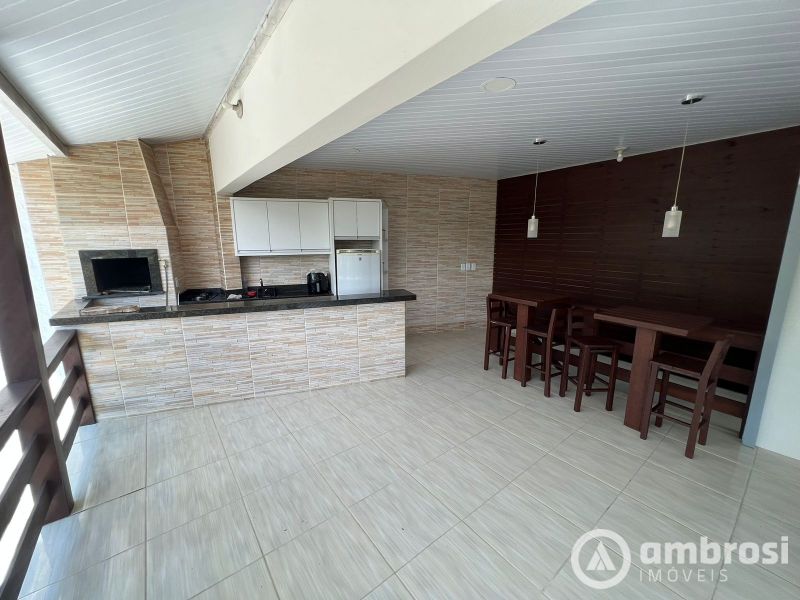 Excelente Casa Semi Mobiliada 