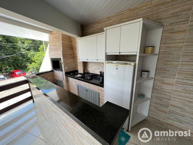 Excelente Casa Semi Mobiliada 