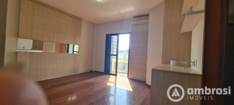 APTO 3 SUITES (sendo 1 master) + 01 Qto - Centro 