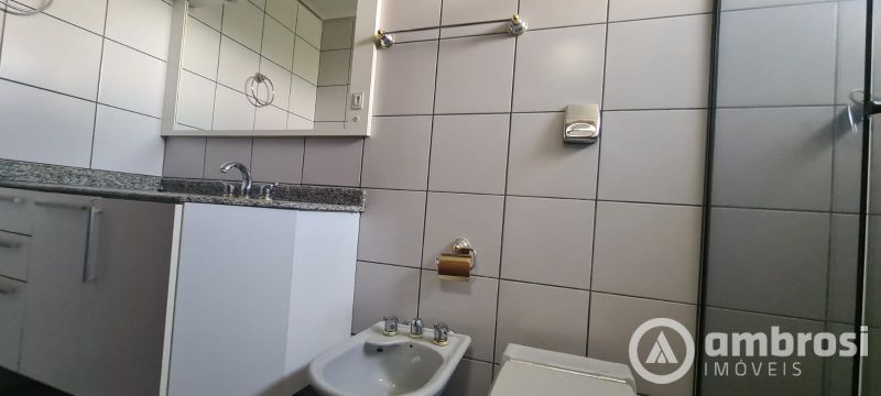 APTO 3 SUITES (sendo 1 master) + 01 Qto - Centro 
