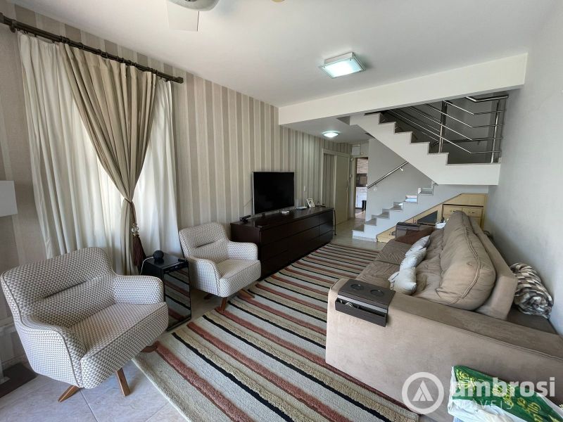 Casa de 4 quartos, 180m² no bairro Centro I, em Brusque | Eu Corretor